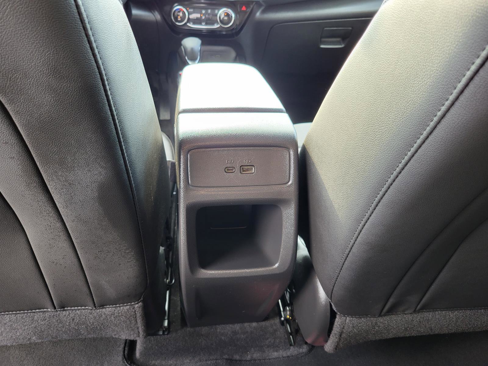 Used 2025 Chevrolet Trax LT w/ LT Convenience Package image 15