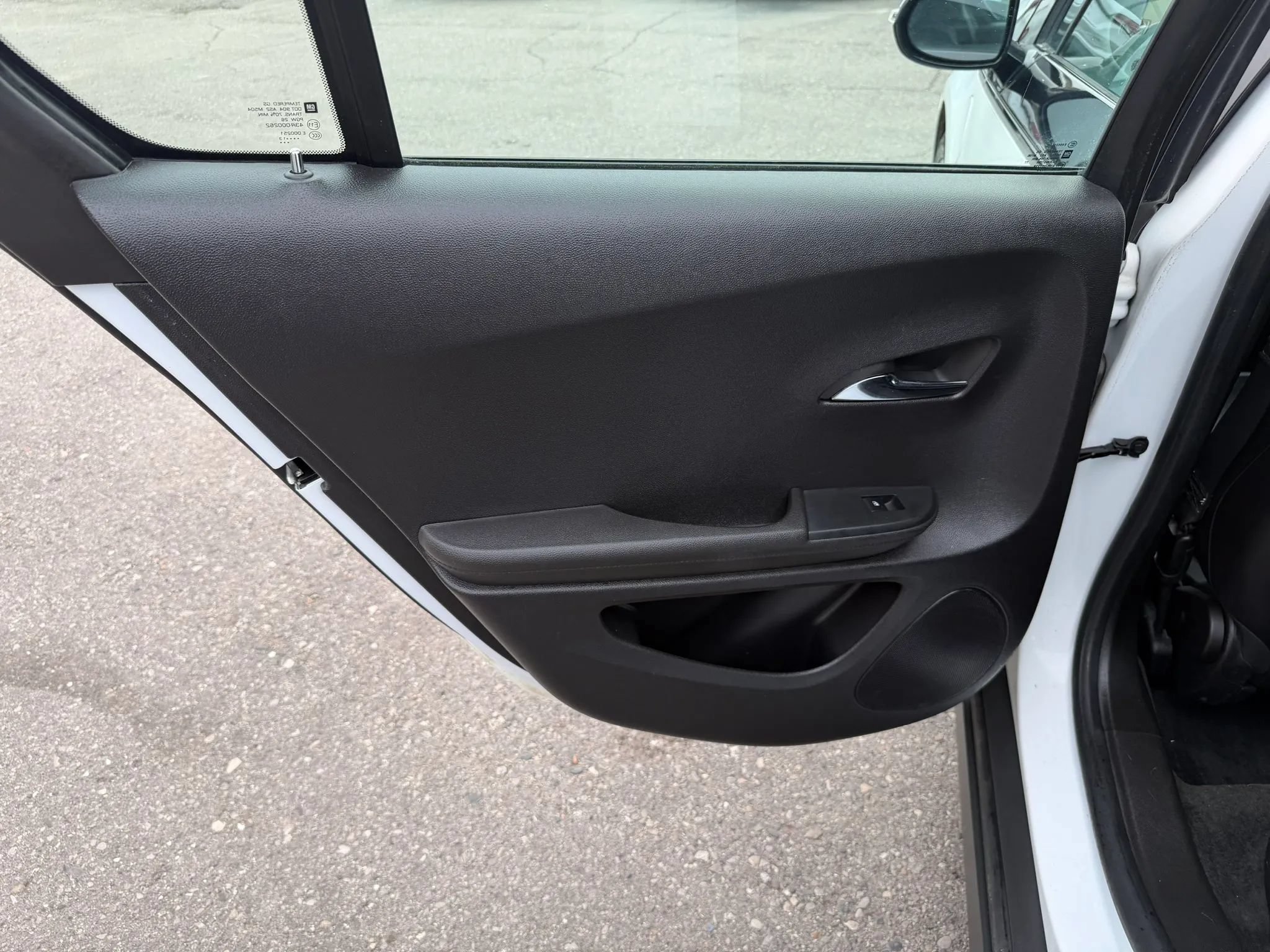 Used 2013 Chevrolet Volt Premium w/ Premium Trim Package FWD image 25