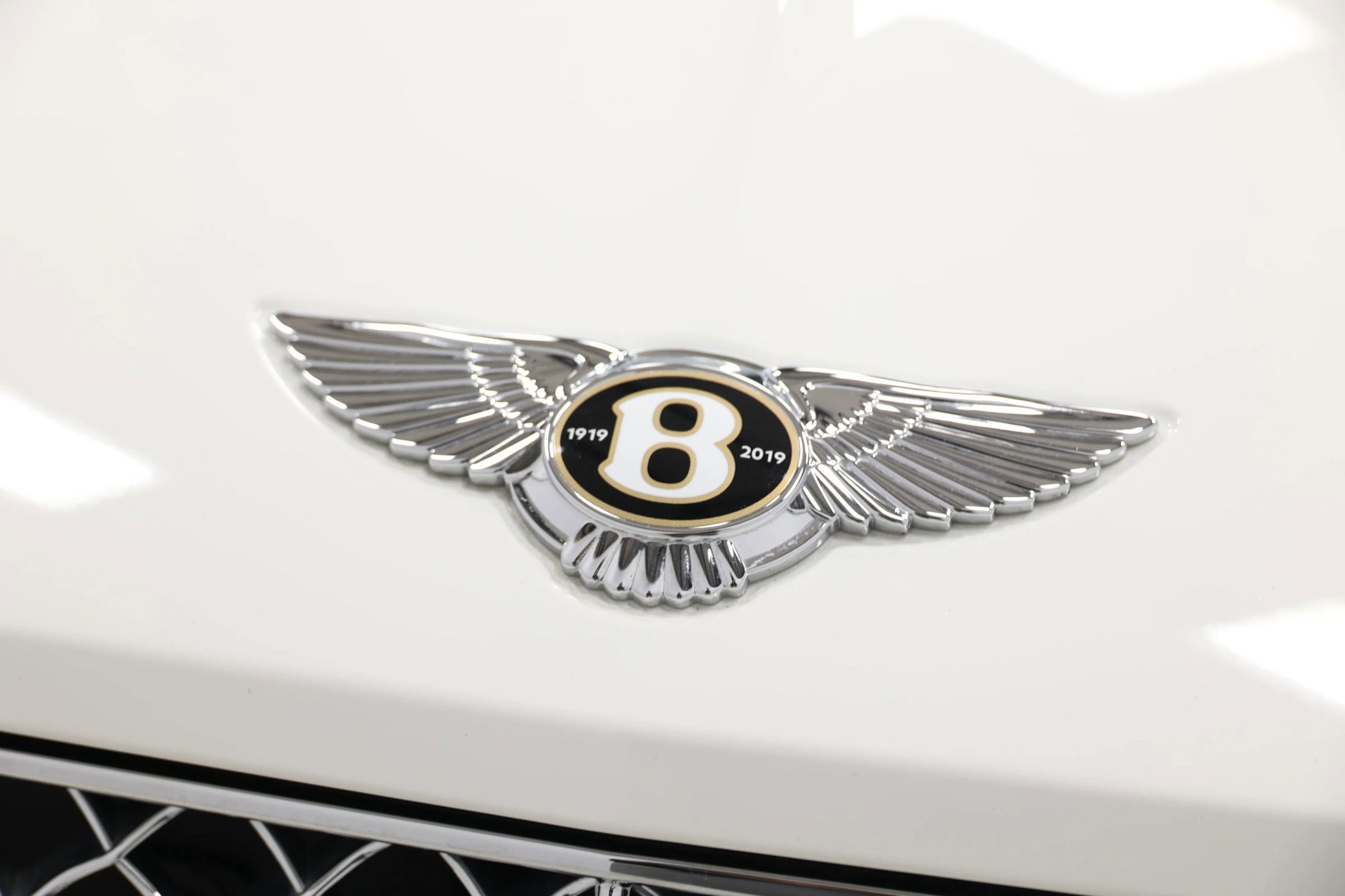 Used 2020 Bentley Continental GT V8 image 9
