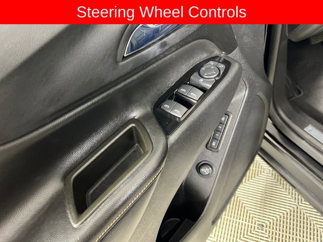 Used 2023 Chevrolet Equinox Premier FWD image 13