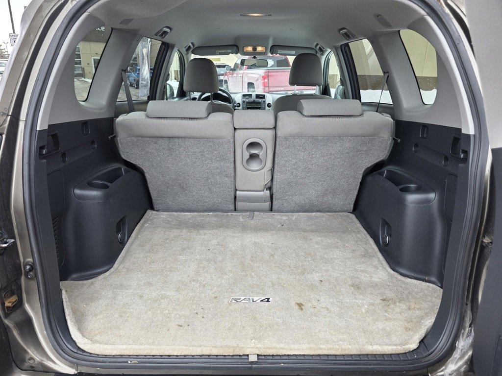 Used 2011 Toyota RAV4 4WD image 13