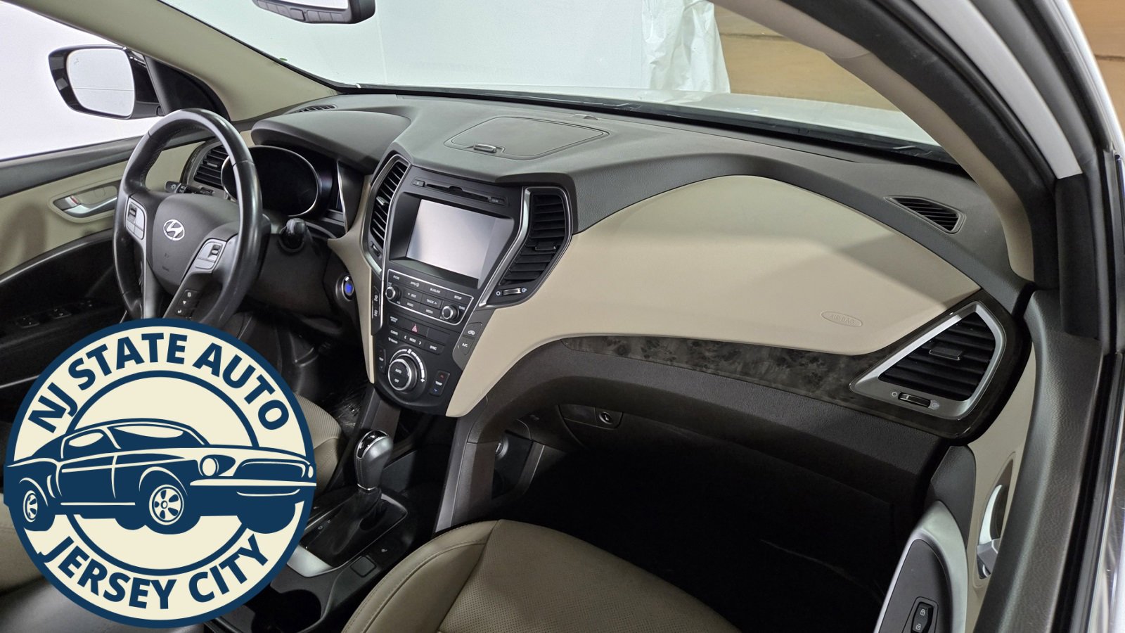 Used 2017 Hyundai Santa Fe Sport 2.0T image 32