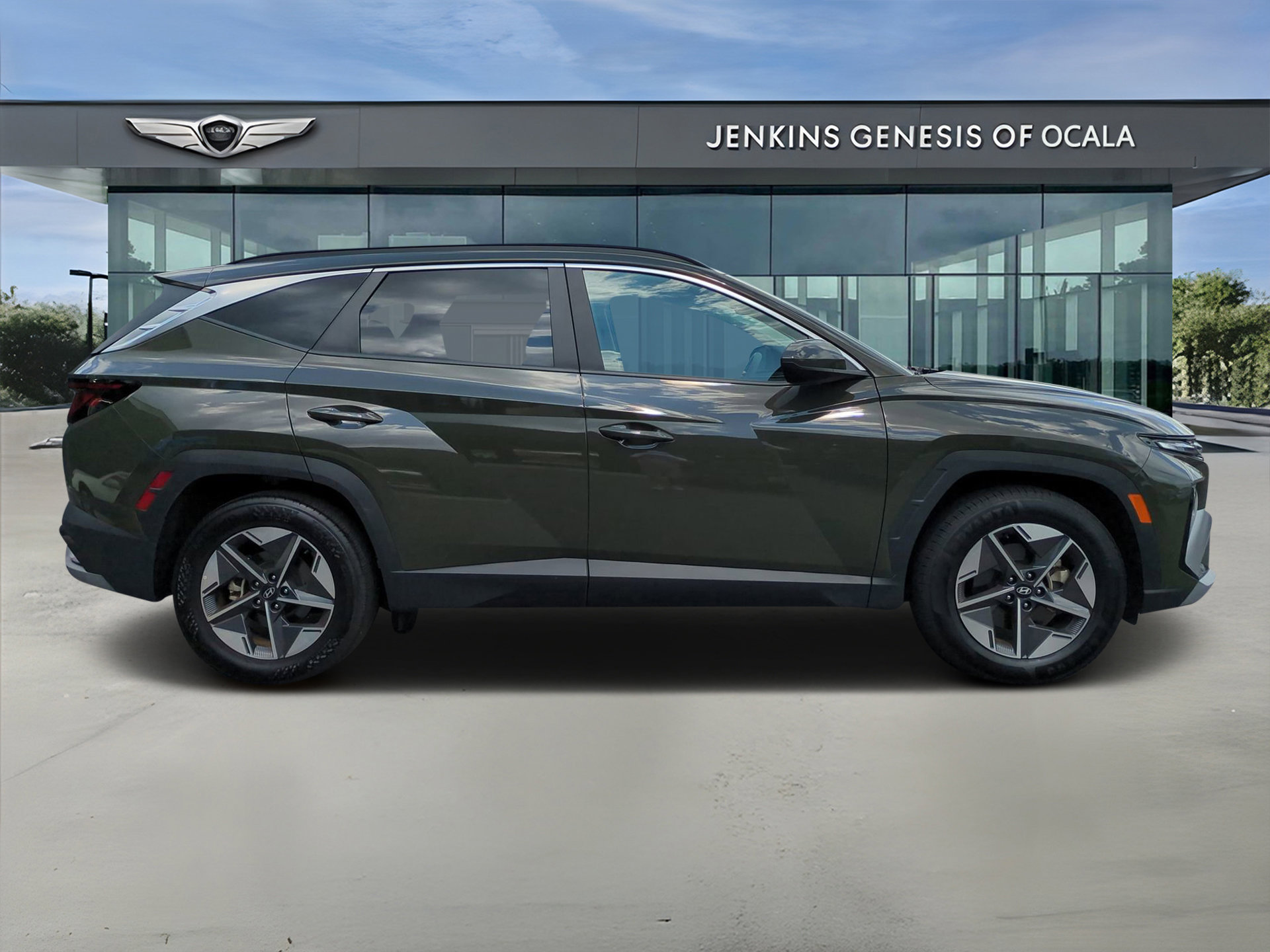 Used 2025 Hyundai Tucson SEL image 2