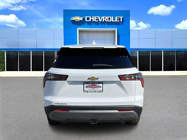 New 2027 Chevrolet Equinox LT FWD image 5