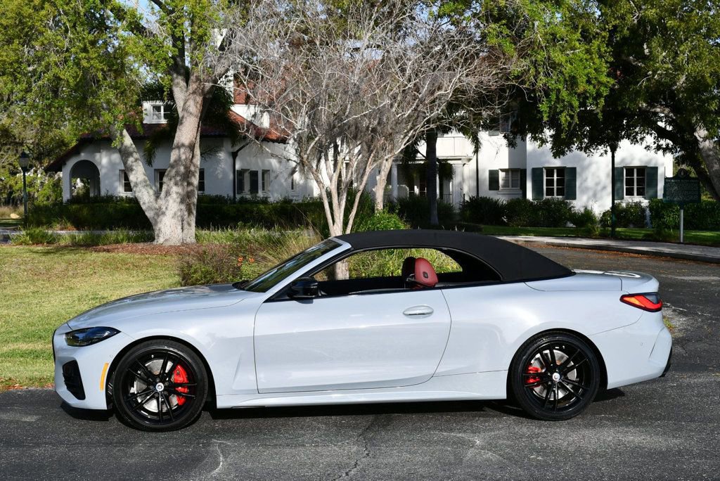Used 2023 BMW M440i Convertible w/ Premium Package image 36