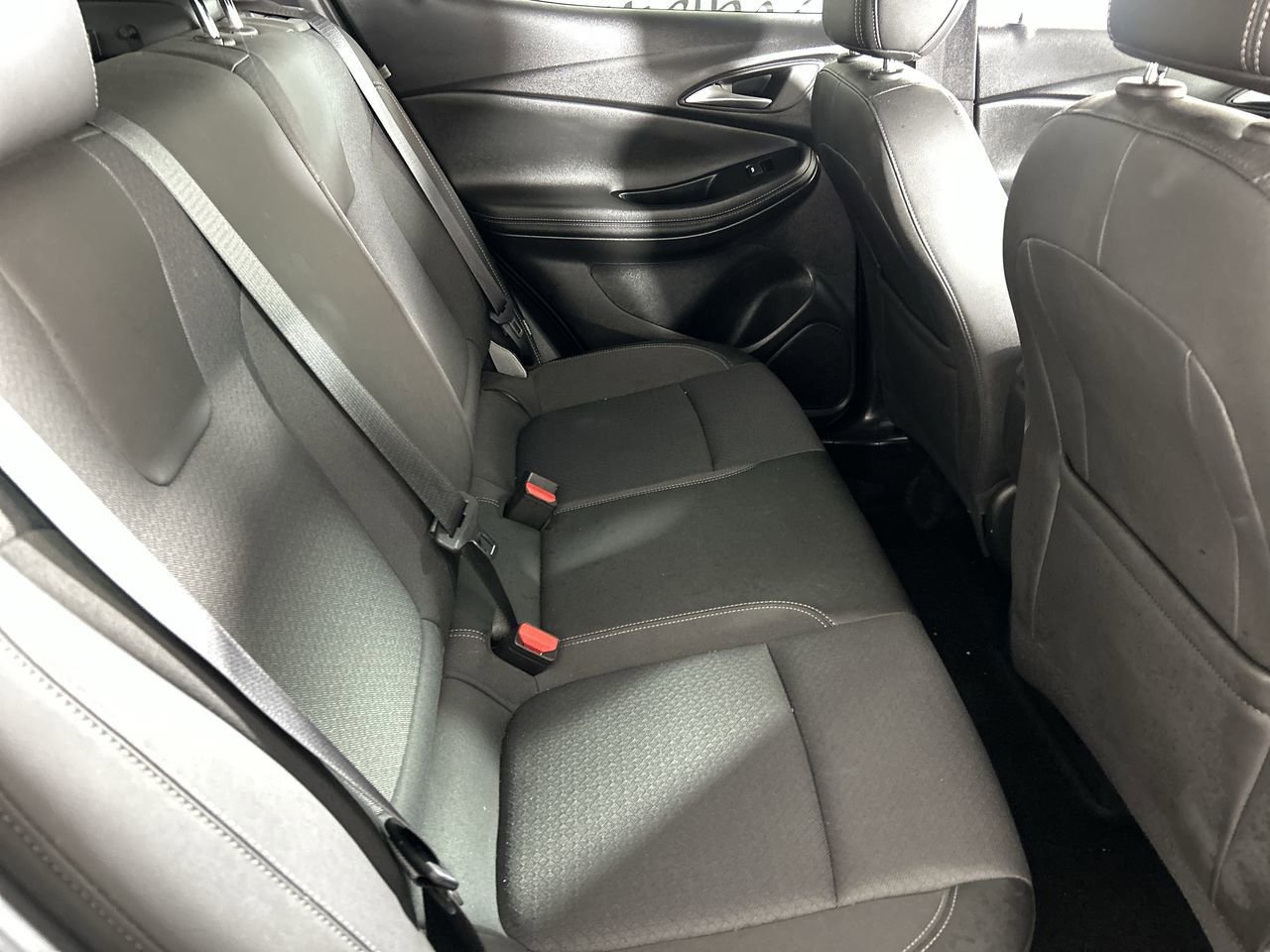 Used 2025 Buick Encore GX Preferred image 24