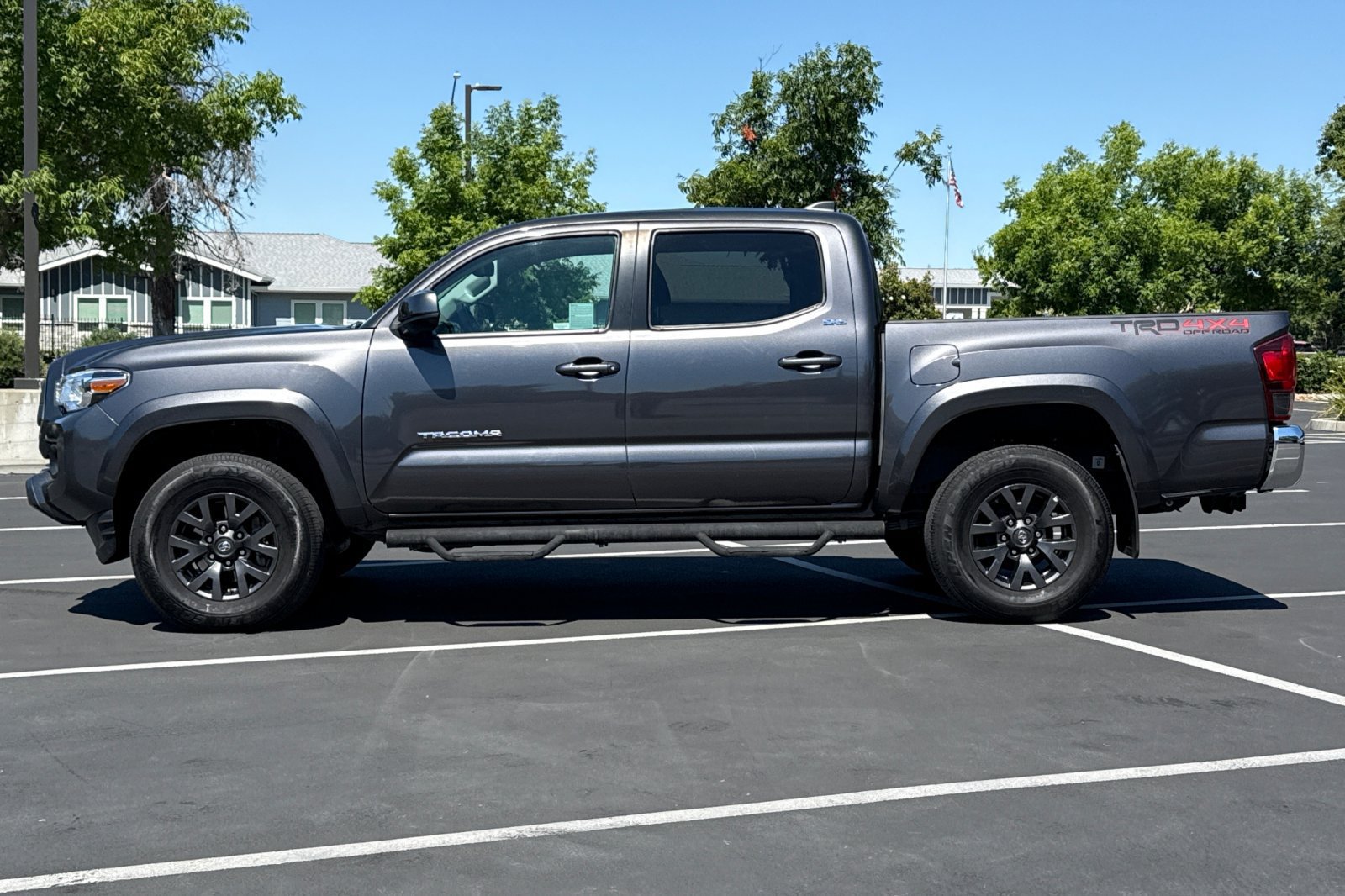 Used 2023 Toyota Tacoma SR5 RWD image 14