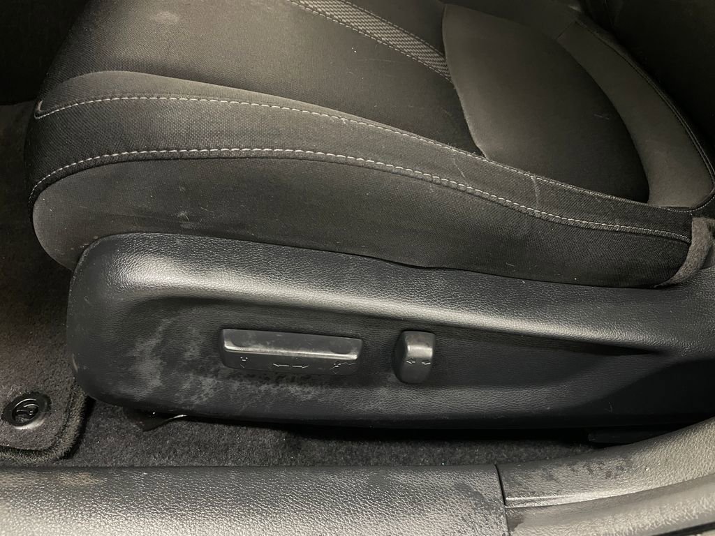Used 2019 Honda Civic EX image 9