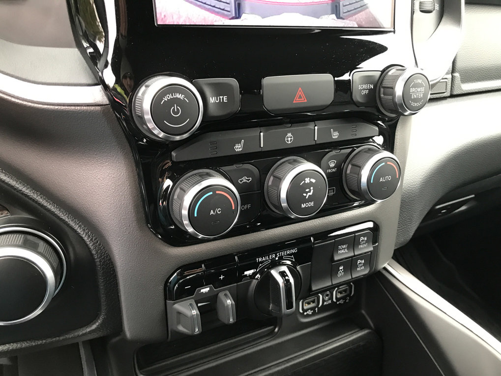 Used 2022 RAM 1500 Big Horn image 23