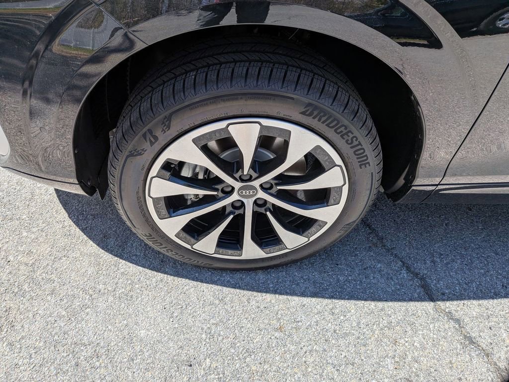 New 2026 Audi Q3 quattro 2.0T AWD/4WD image 26
