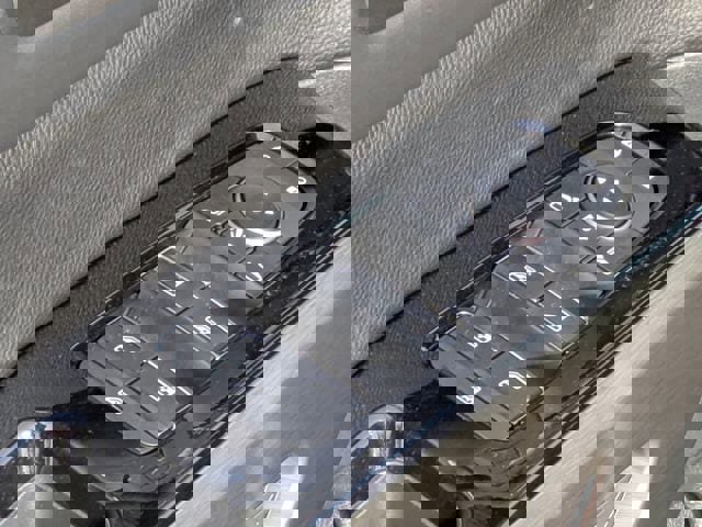 Used 2022 Nissan Pathfinder Platinum w/ Cargo Package image 12