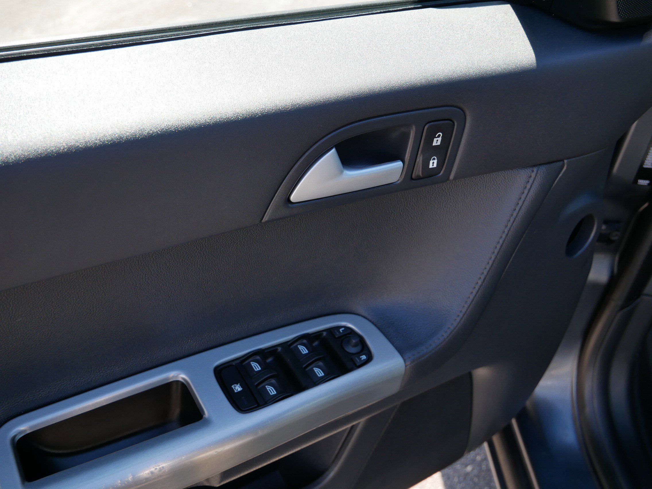 Used 2010 Volvo S40 2.4i image 20