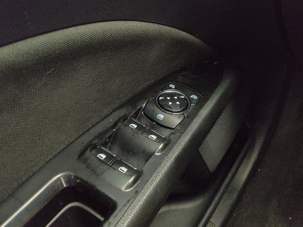 Used 2019 Ford Fusion SE FWD image 27