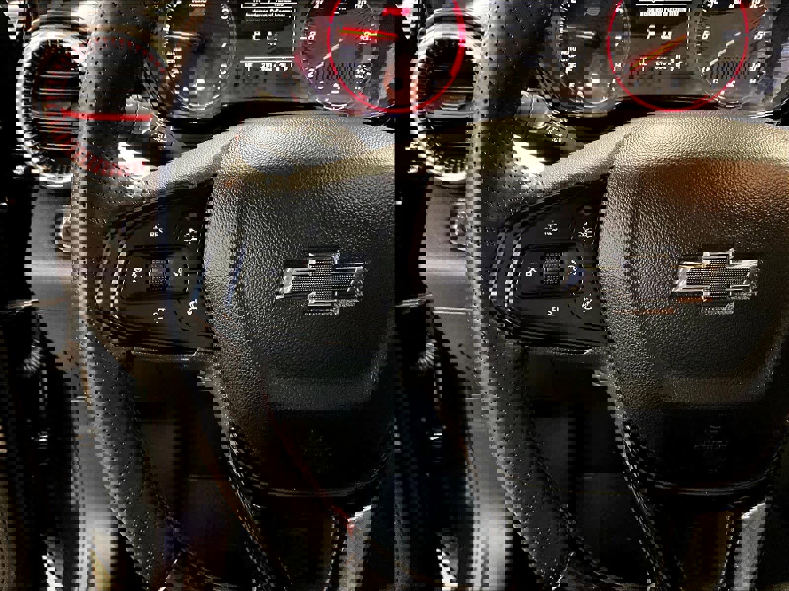 Used 2024 Chevrolet Trax RS image 24