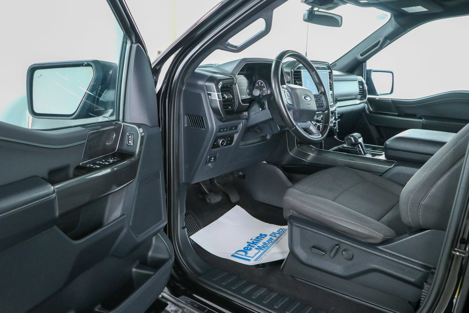 Used 2023 Ford F150 XLT w/ Equipment Group 302A High AWD/4WD image 3