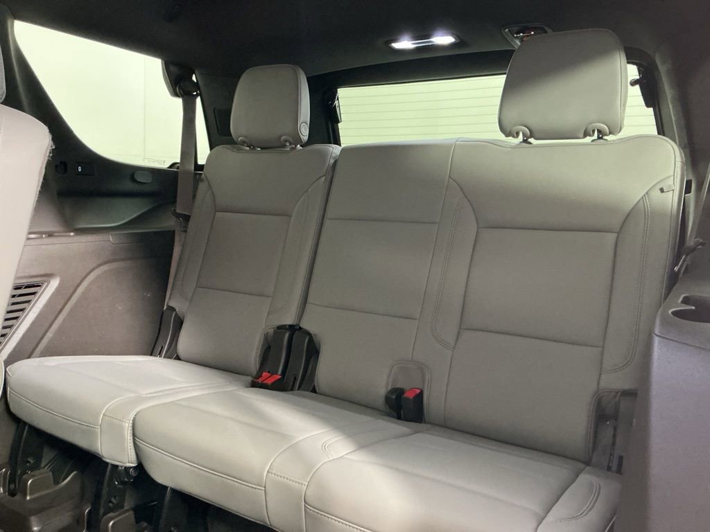Used 2022 Chevrolet Tahoe LT w/ LT Signature Package RWD image 28