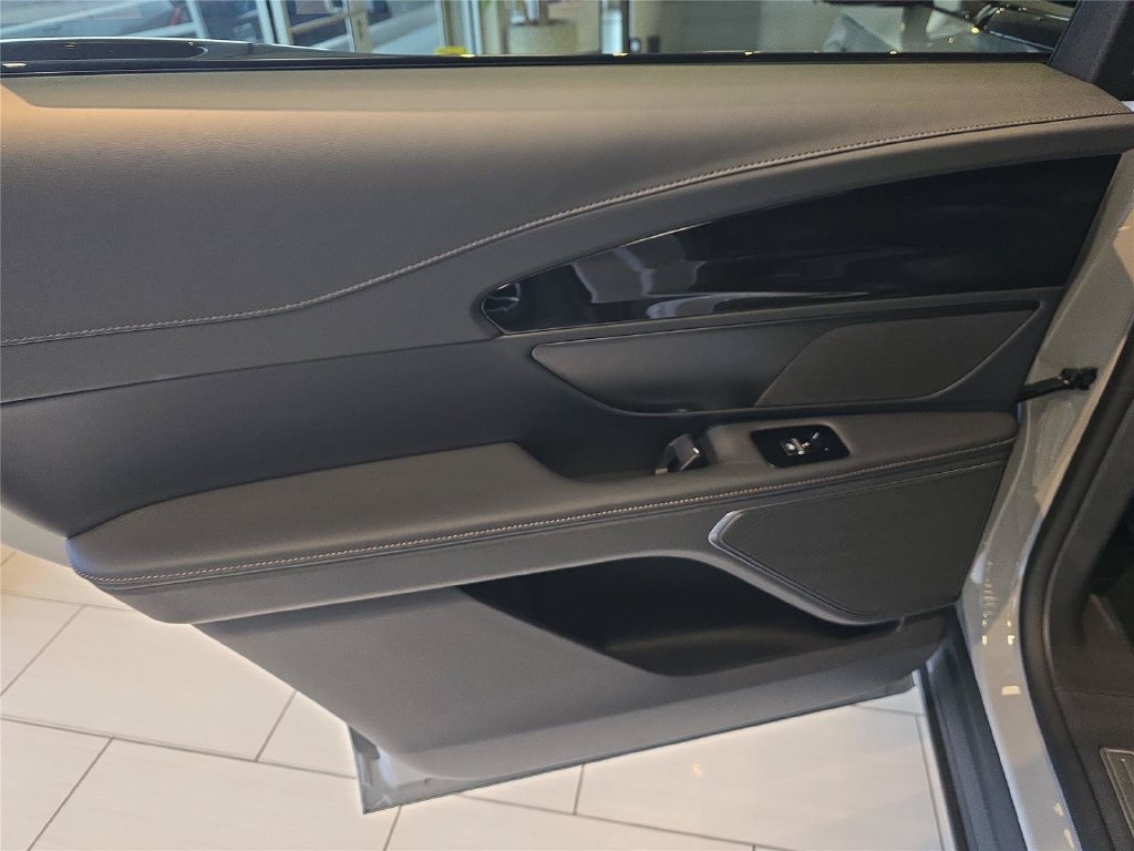 New 2026 Lincoln Nautilus Premier AWD/4WD image 9
