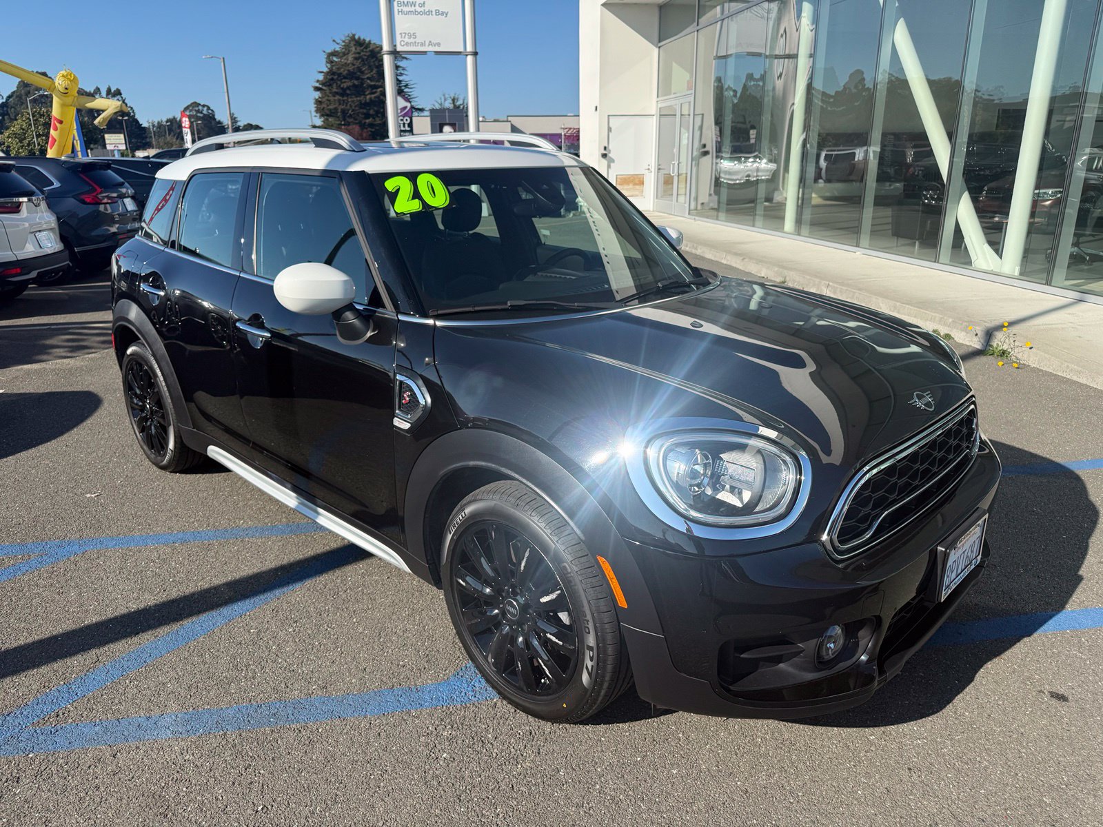 Used 2020 MINI Cooper Countryman S FWD image 2
