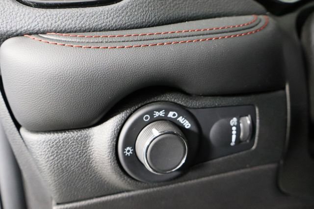 Used 2023 Dodge Durango GT image 24