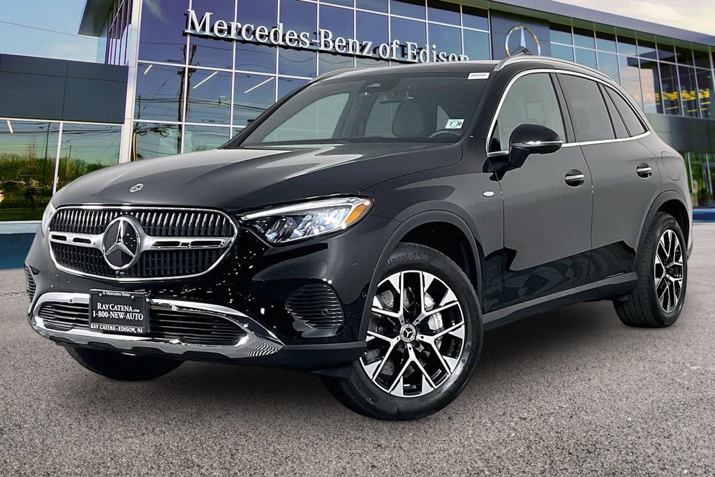 Certified 2025 Mercedes-Benz GLC 350e 4MATIC image 8
