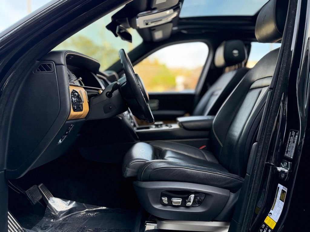 Used 2019 Rolls-Royce Cullinan image 27