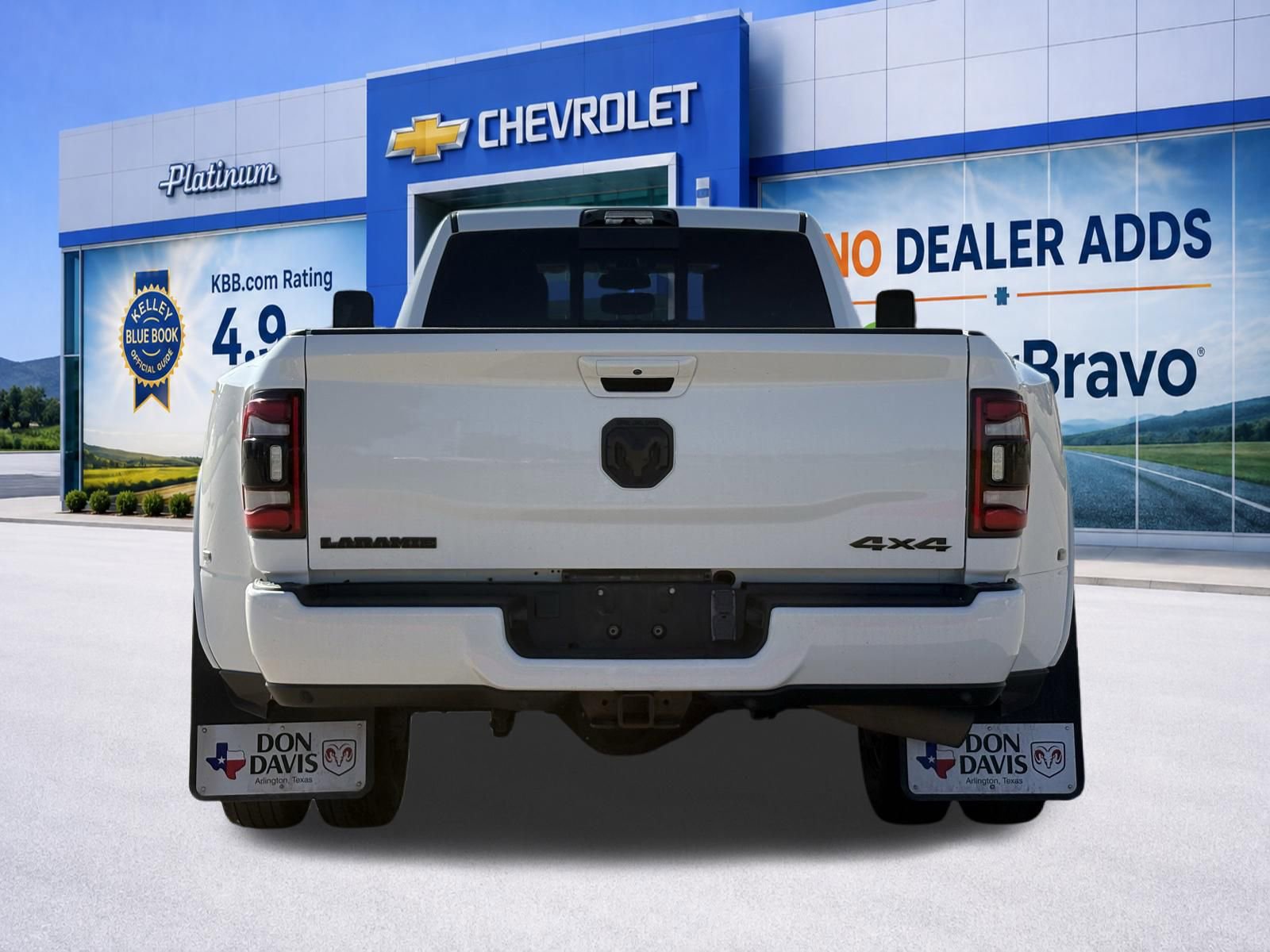 Used 2022 RAM 3500 Laramie w/ Night Edition AWD/4WD image 6