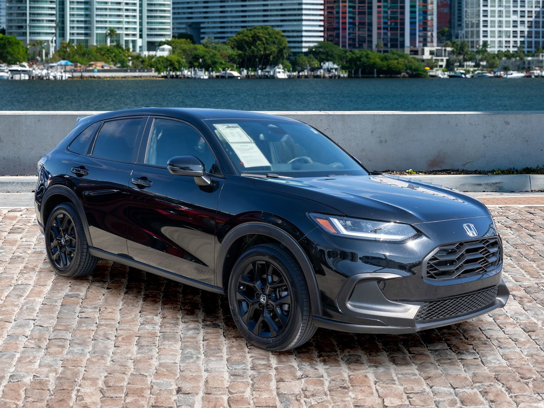 Certified 2023 Honda HR-V Sport image 3