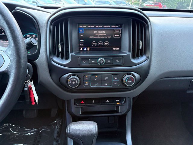 Used 2021 Chevrolet Colorado W/T w/ WT Convenience Package RWD image 17