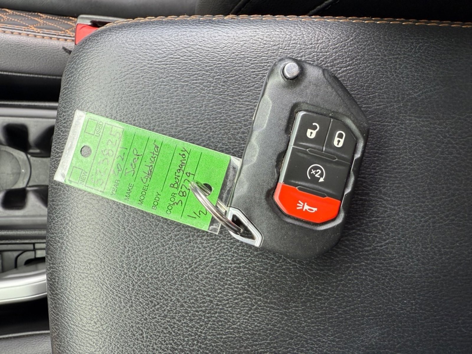 Used 2021 Jeep Gladiator Overland image 43