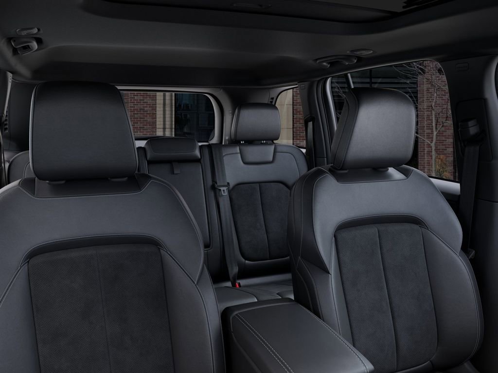 New 2025 Jeep Grand Cherokee Altitude image 26
