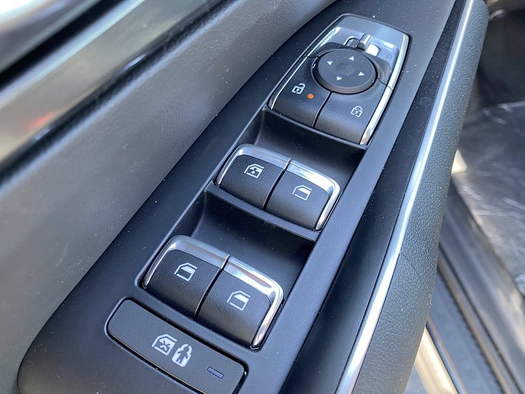New 2026 Kia Sorento LX FWD image 11