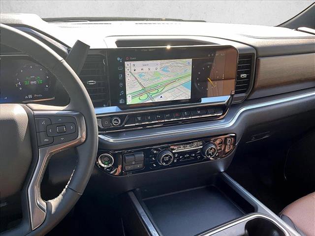 Used 2026 Chevrolet Silverado 3500 High Country w/ Technology Package AWD/4WD image 8