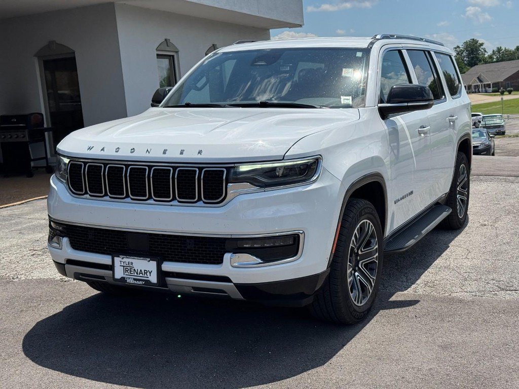 Used 2024 Jeep Wagoneer Series II AWD/4WD image 10