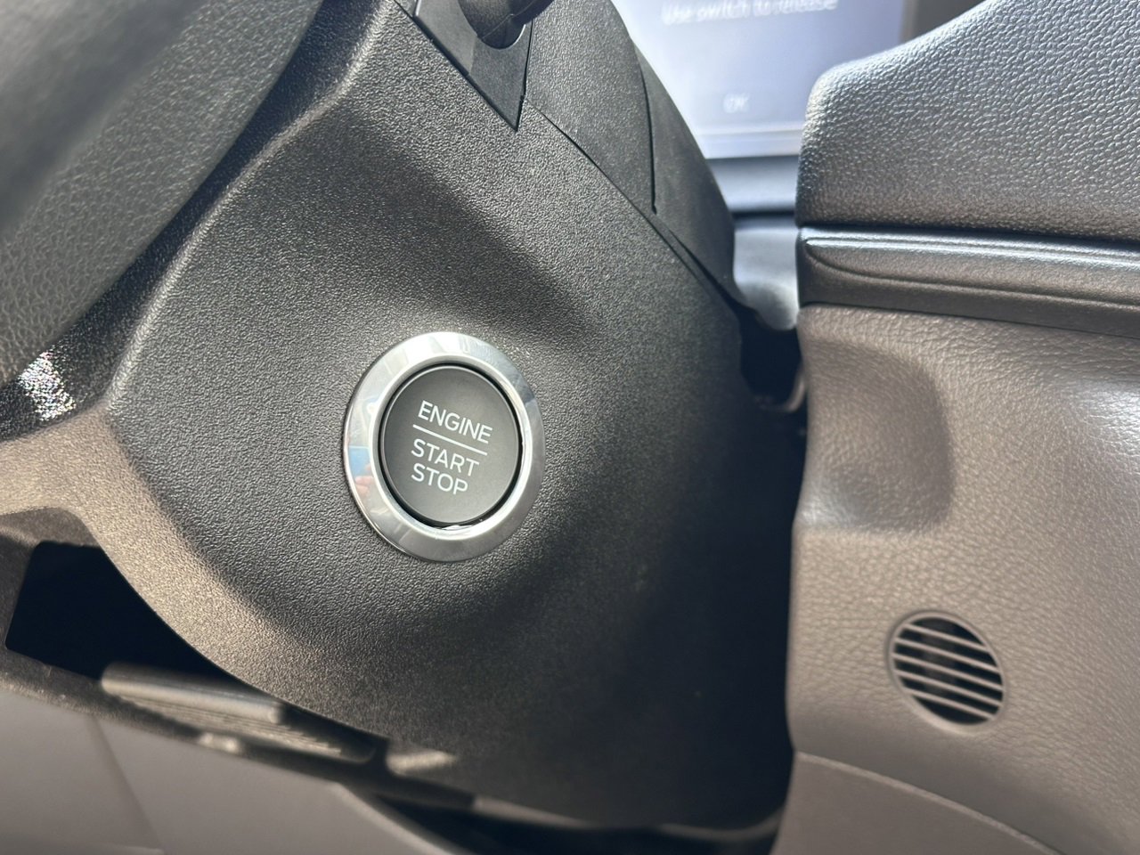 New 2026 Ford Transit 150 148 Medium Roof w/ Load Area Protection Package image 28