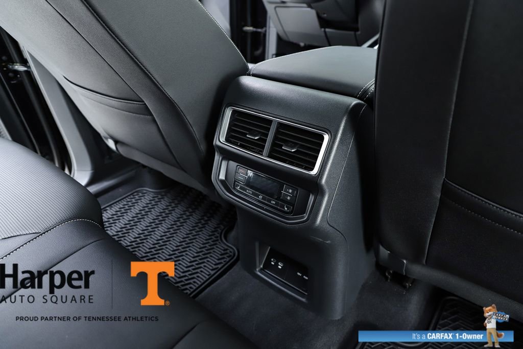 Used 2025 Volkswagen Atlas SEL Premium R-Line AWD/4WD image 39