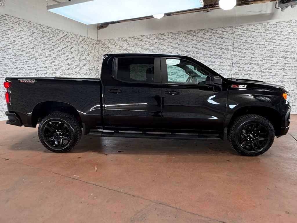 Used 2022 Chevrolet Silverado 1500 LT Trail Boss w/ Protection Package image 6
