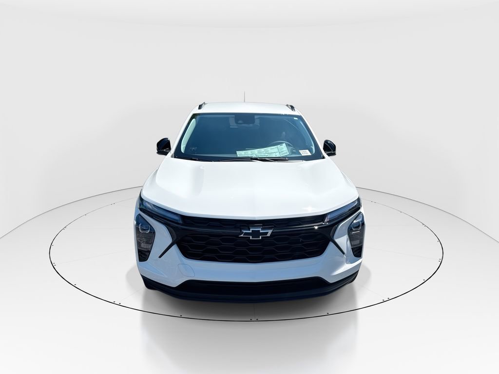 New 2026 Chevrolet Trax LT FWD image 3