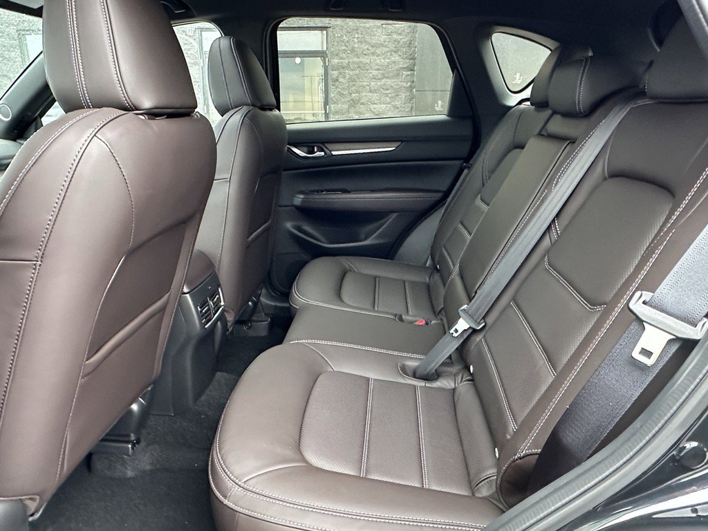 Certified 2025 MAZDA CX-5 Signature image 10
