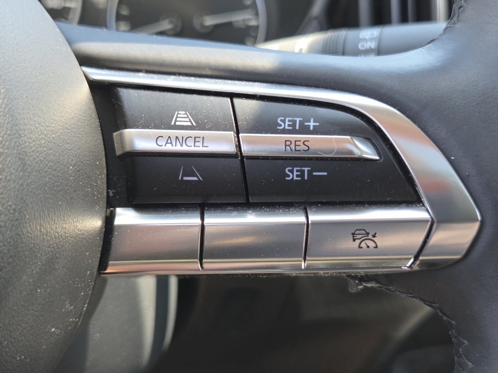 Used 2024 MAZDA CX-50 AWD 2.5 S w/ Premium Plus Pkg image 10