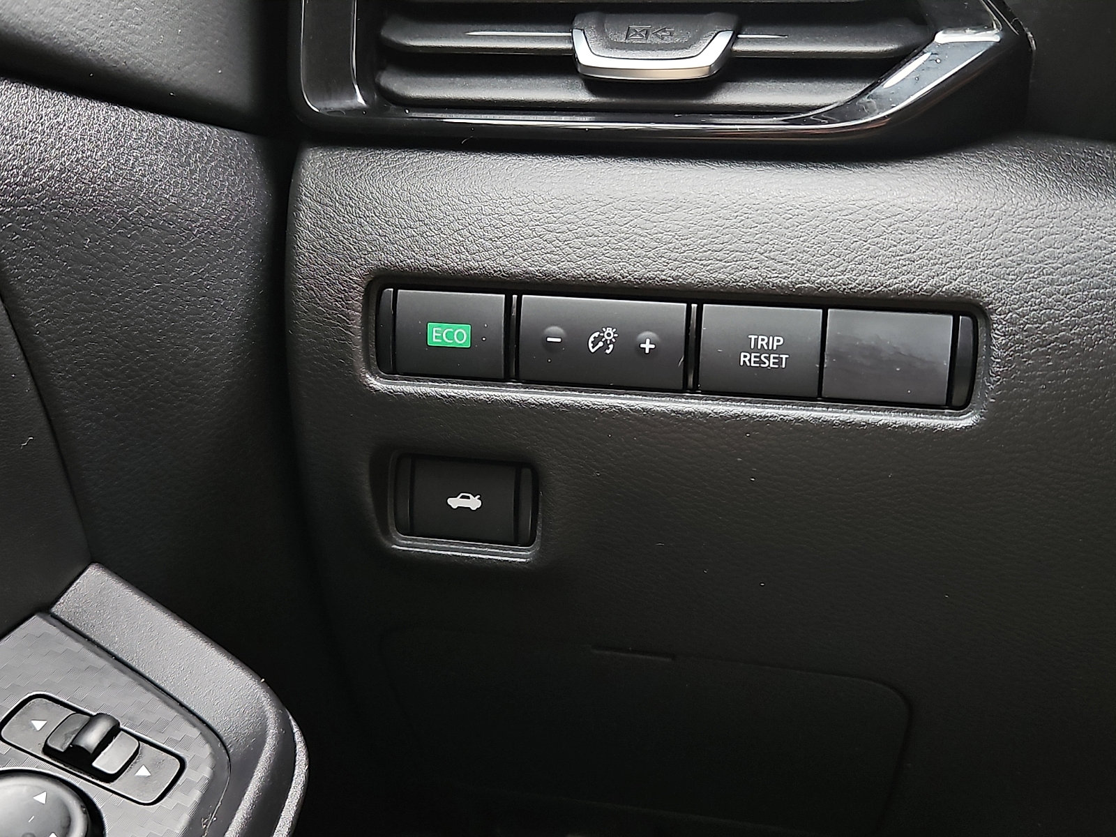 Certified 2024 Nissan Sentra SV w/ All-Weather Package image 25