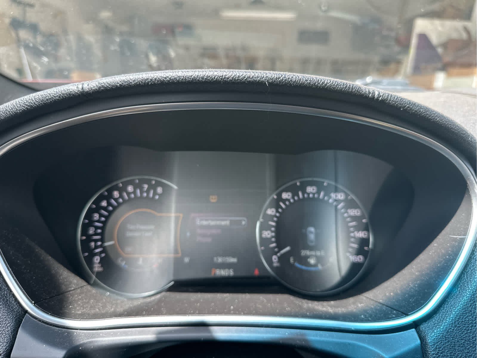Used 2016 Lincoln MKX Reserve w/ Technology Package FWD image 9