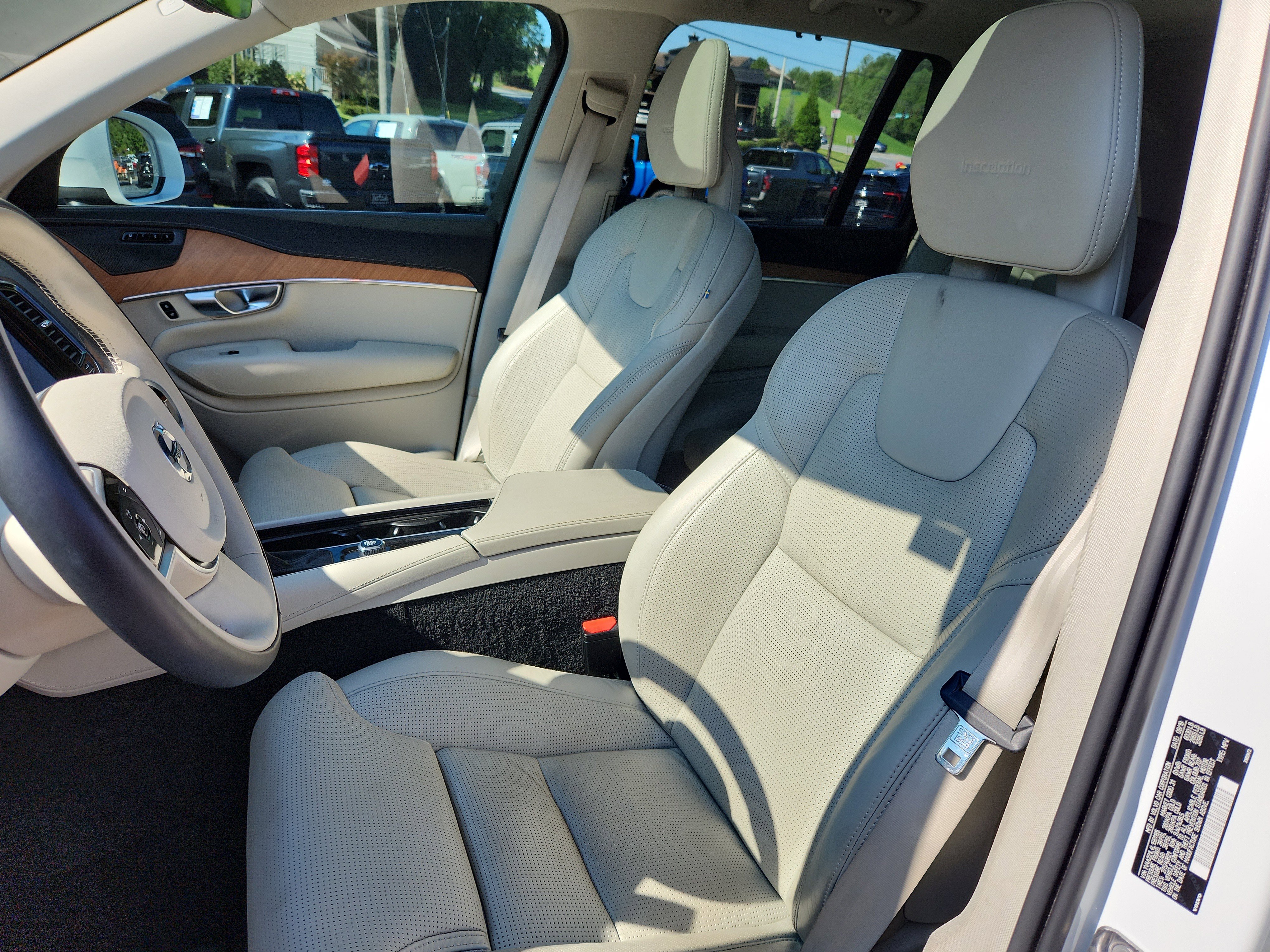 Used 2020 Volvo XC90 T6 Inscription image 25