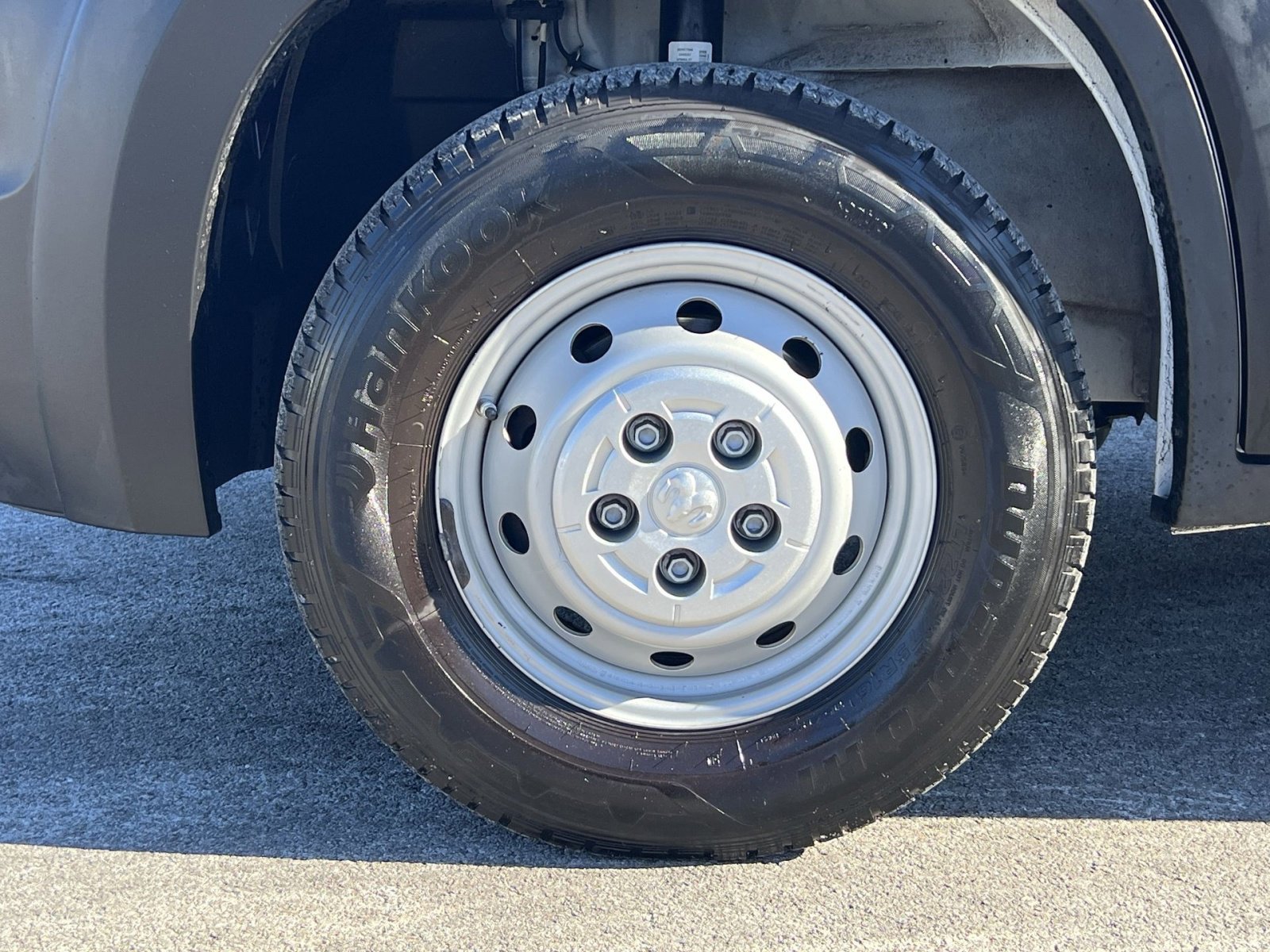 Used 2019 RAM ProMaster 1500 image 12