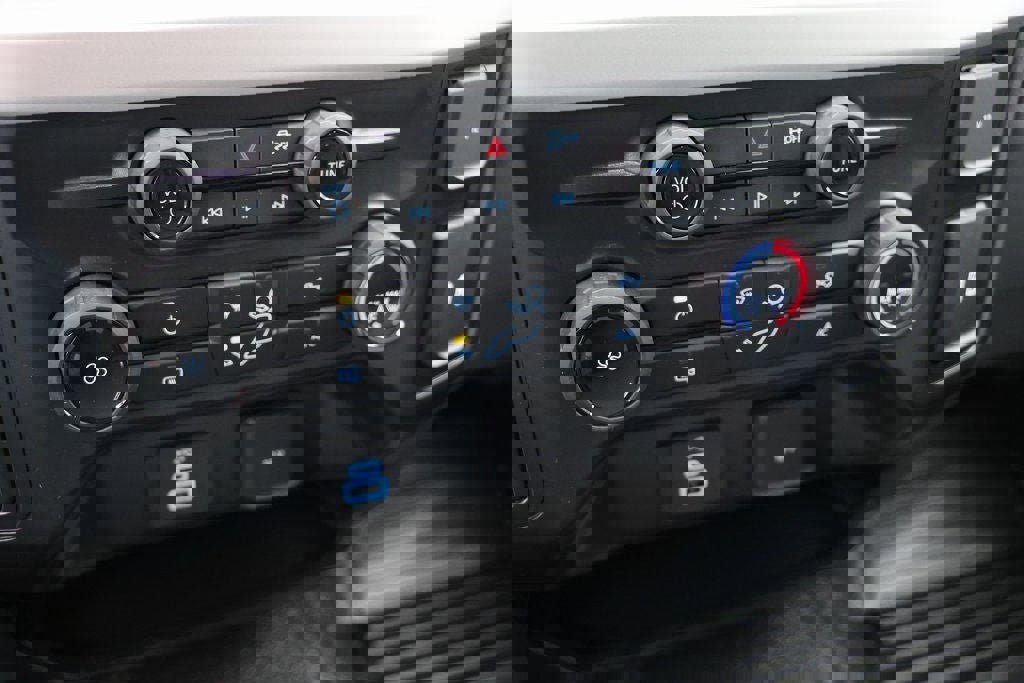 New 2025 Ford F250 XL w/ XL Chrome Package image 14