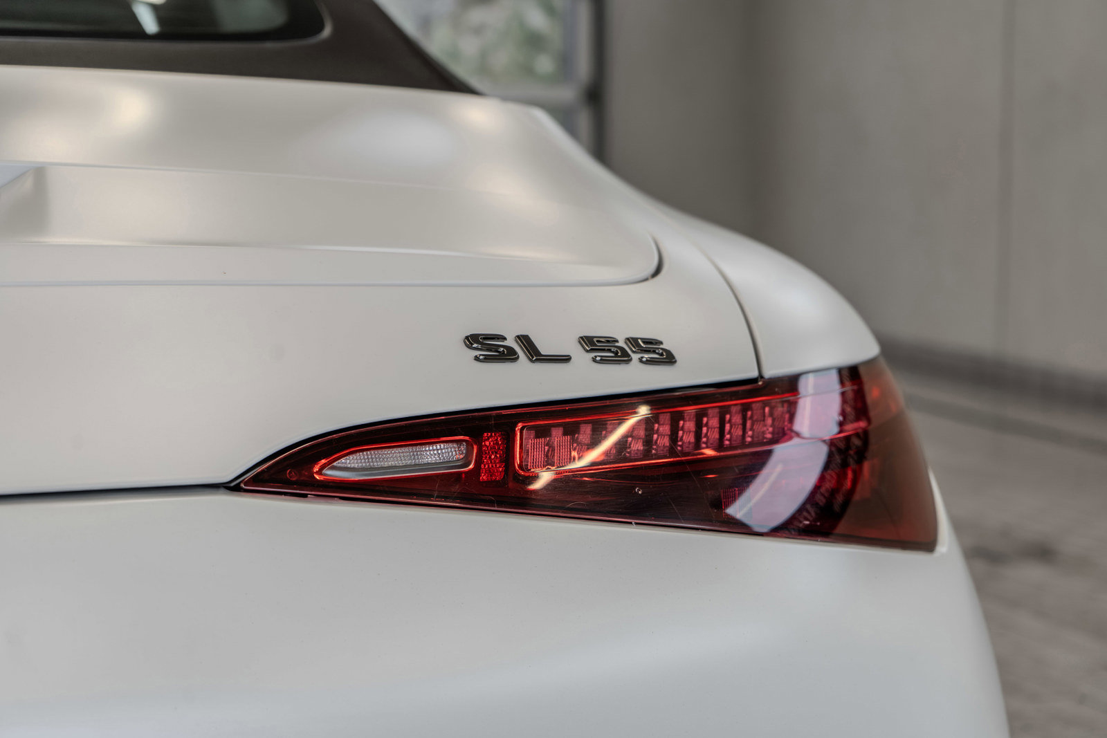 Used 2022 Mercedes-Benz SL 55 AMG 4MATIC image 26