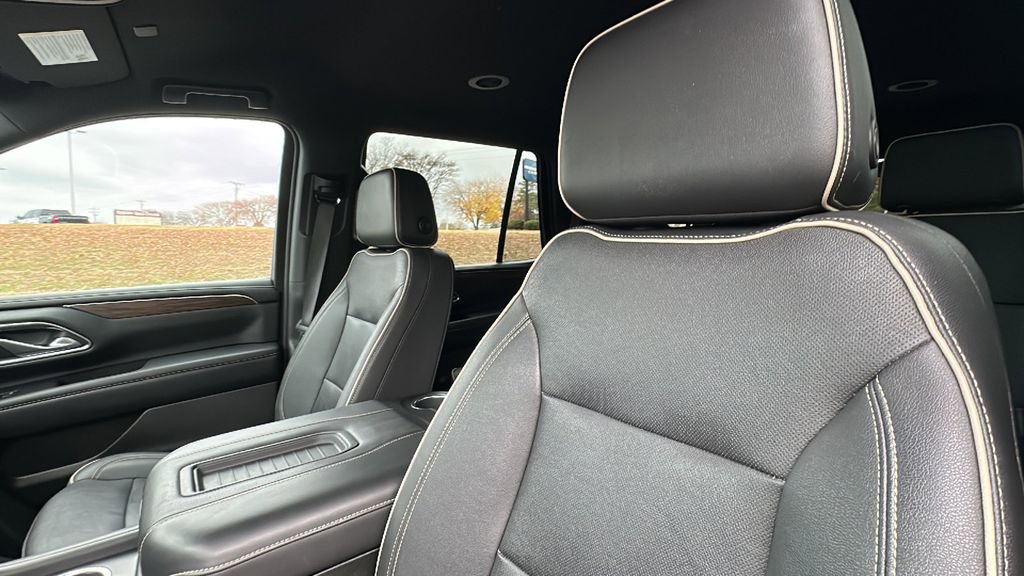 Used 2023 Chevrolet Tahoe Premier image 12