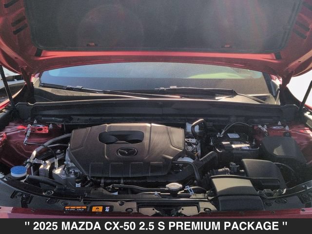Used 2025 MAZDA CX-50 AWD 2.5 S w/ Weather Package image 41