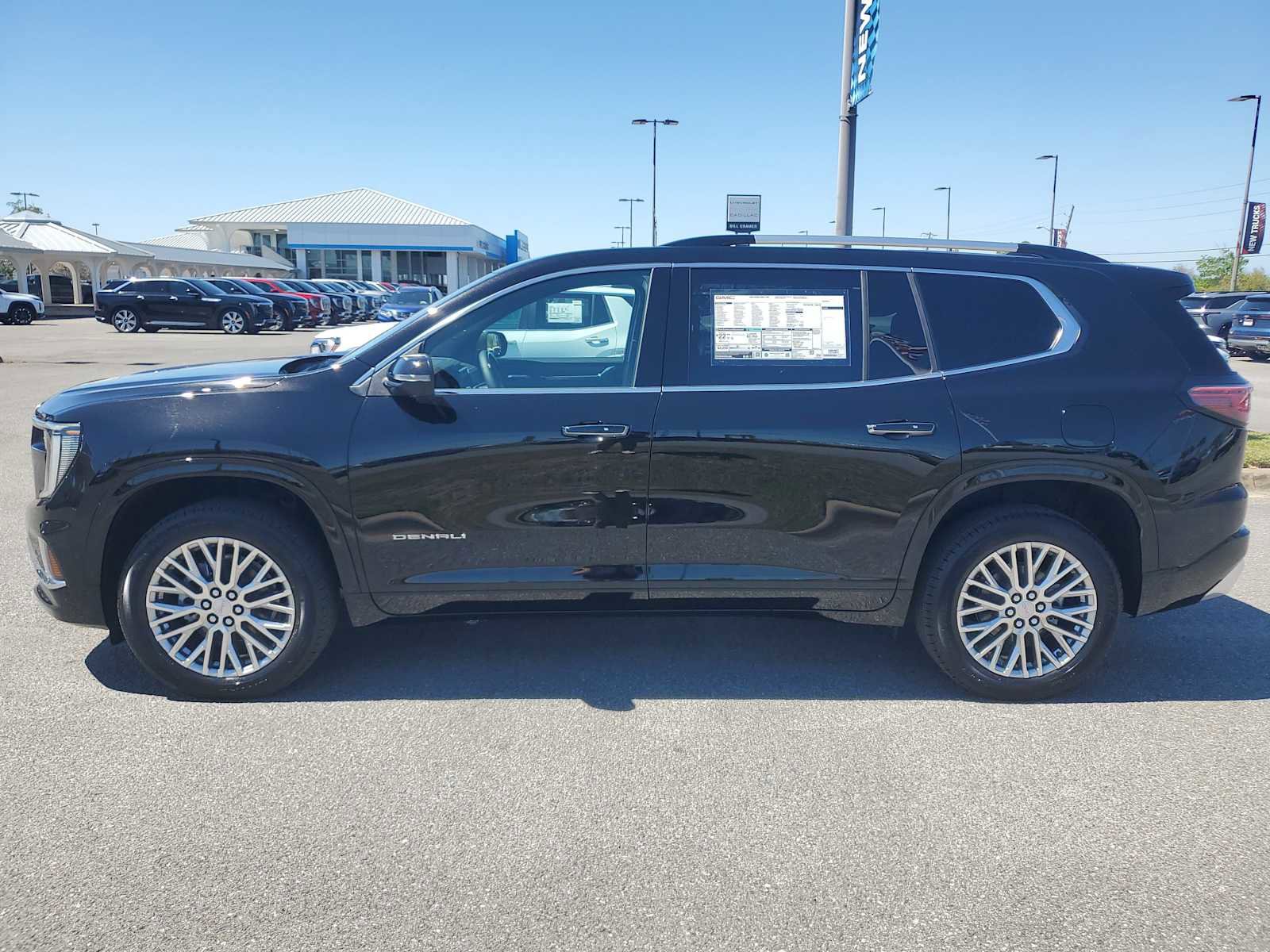 New 2026 GMC Acadia Denali w/ Super Cruise Package FWD image 2