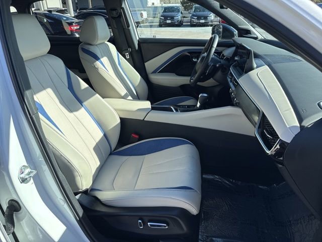 Used 2025 Acura ADX A-Spec image 10