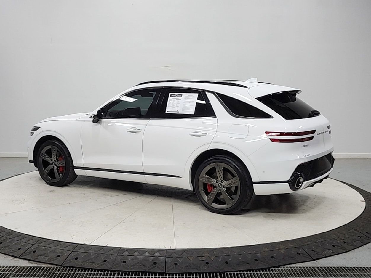 Used 2023 Genesis GV70 2.5T w/ Sport Prestige Package AWD/4WD image 5